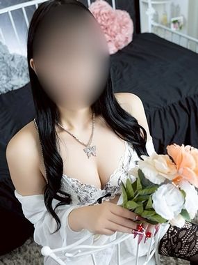 ル　ナ(Aclass)<!--girlone_chk-->